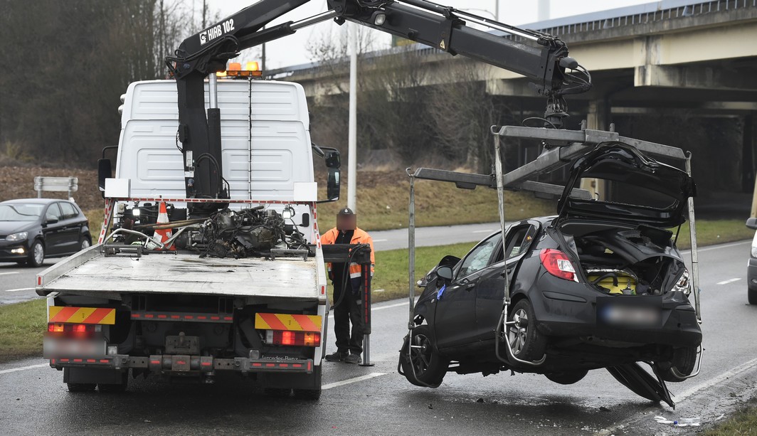 Illustration picture shows the scene of an accident on the N93 highway in Spy, on Thursday 22 December 2016. BELGA PHOTO JOHN THYS
