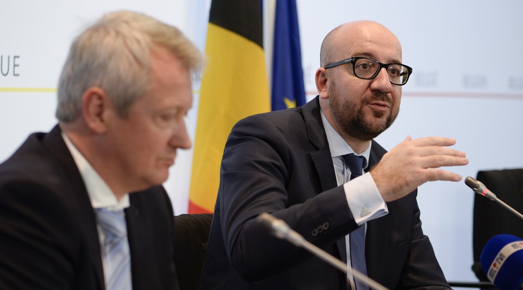 20151026 - BRUSSELS, BELGIUM: Miguel De Bruycker, Director CCB and Belgian Prime Minister Charles Michel pictured during the presentation of the center for cyber security in Belgium (CCB) in Brussels, Monday 26 October 2015. BELGA PHOTO DIRK WAEM