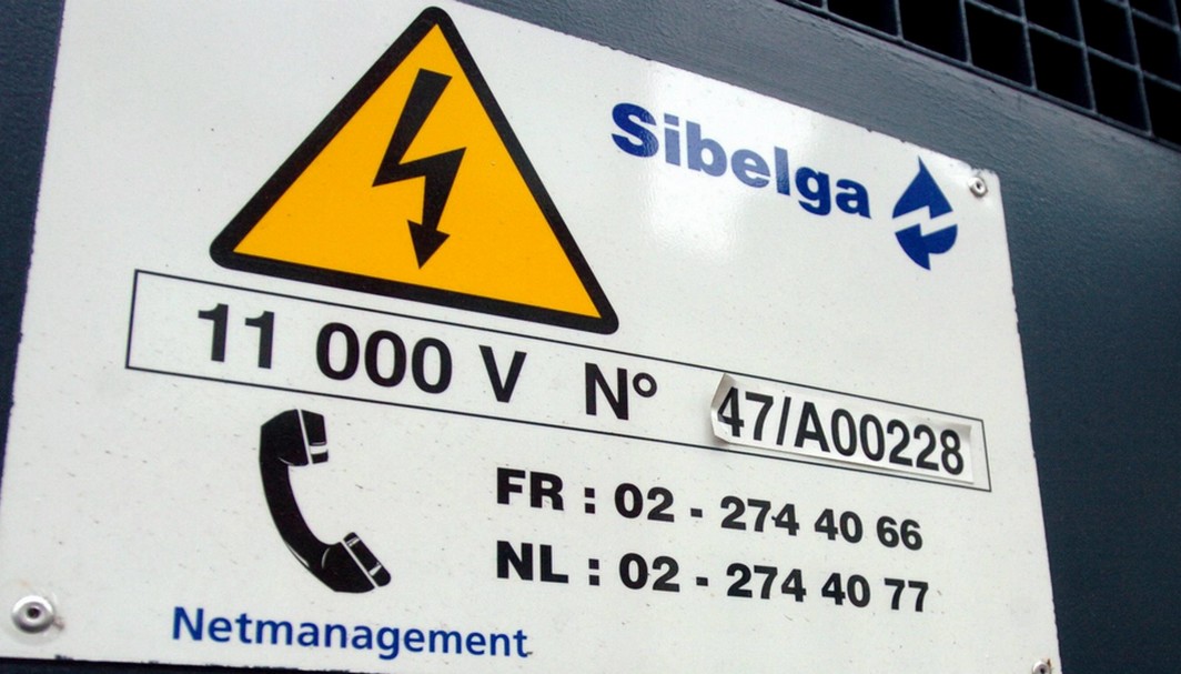 BRU130 - 20060228 - BRUSSELS, BELGIUM: Illustration picture shows a Sibelgas Industrial customer reference on on industrial electricity - gas group, Tuesday 28 February 2006. BELGA PHOTO HERIWG VERGULT