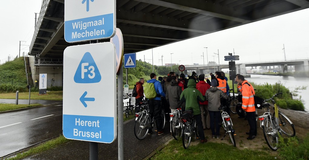 Illustration picture shows the presentation of a logo for the Flemish bicycle highways, Monday 30 May 2016 in Leuven. BELGA PHOTO ERIC LALMAND