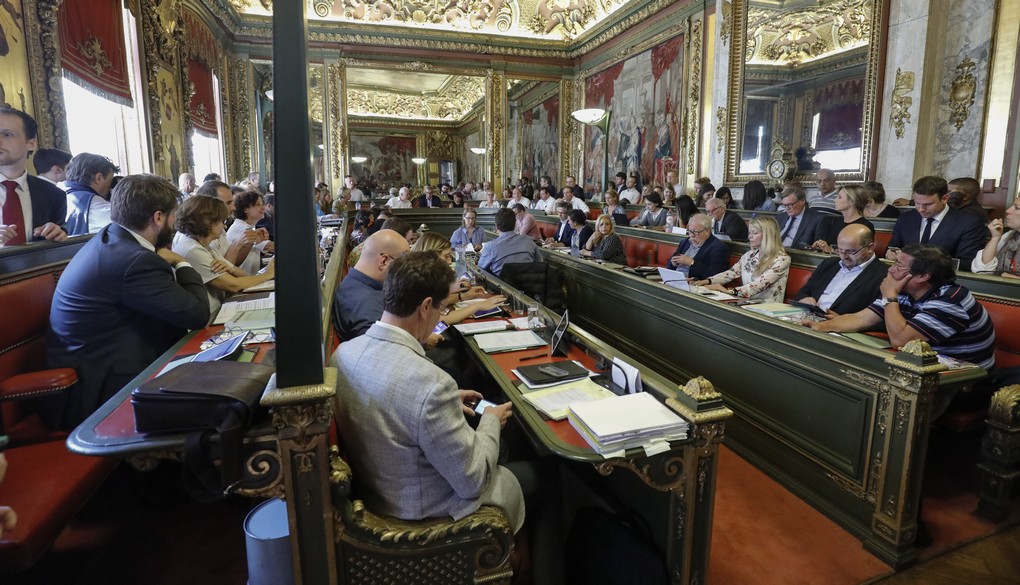 Illustration picture shows a meeting of the city council of Brussels, in Brussels city hall, Monday 26 June 2017. The first point on the council agenda is the officiating of the dismissal of Mayeur as Brussels city mayor. BELGA PHOTO THIERRY ROGE