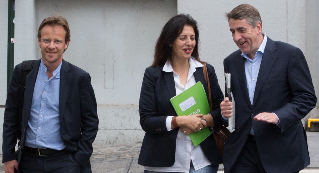 Ecolo chairman Patrick Dupriez, Ecolo co-chairwoman Zakia Khattabi and DeFI chairman Olivier Maingain arrive for a meeting between the chairmen of French-speaking ecologists Ecolo and French-speaking DeFi in Brussels, Wednesday 28 June 2017. cdH announced their unwillingness to continue the coalitions with socialists PS, resulting in talks for new majorities for the Regional Governments. BELGA PHOTO BENOIT DOPPAGNE
