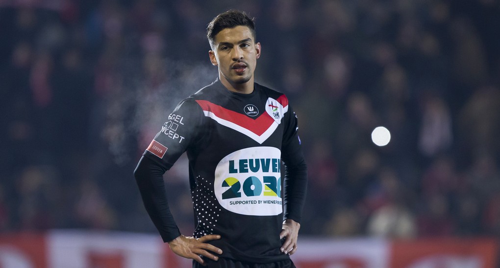 OHL's Soufiane El Banouhi looks dejected after the Proximus League match of D1B between Antwerp and OH Leuven, in Antwerpen, Saturday 21 January 2017, on day 23 of the Belgian soccer championship, division 1B. BELGA PHOTO KRISTOF VAN ACCOM