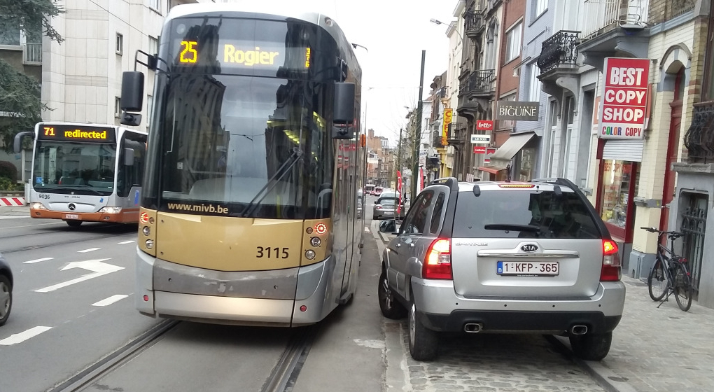 La Stib Envisage De Supprimer La Ligne De Tram 25 BX1   Buyl Tram Voiture 