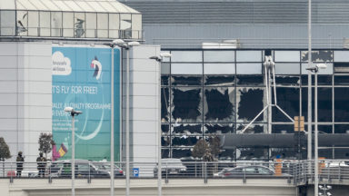 Victime des attentats de Bruxelles, un agent d’entretien remporte son procès face aux assurances
