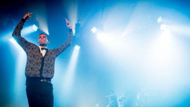 Pour son nouvel album, Stromae s’associe au Belgian National Orchestra