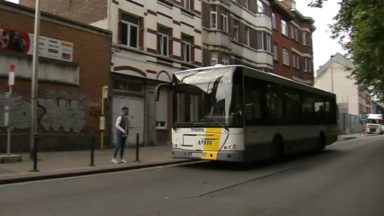 Koekelberg : un bus De Lijn visé par des tirs ou des projectiles le jour du Nouvel an