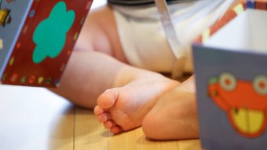 Allocations familiales : la réduction pour les enfants nés en décembre 2019 jugée discriminatoire