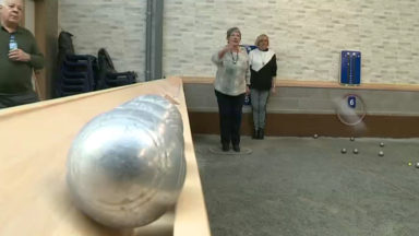 Etterbeek : les boulistes inaugurent leur toute nouvelle salle de pétanque