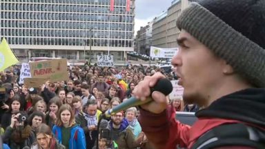 1000 personnes à Trône pour réclamer une loi Climat : des nouvelles actions en discussions