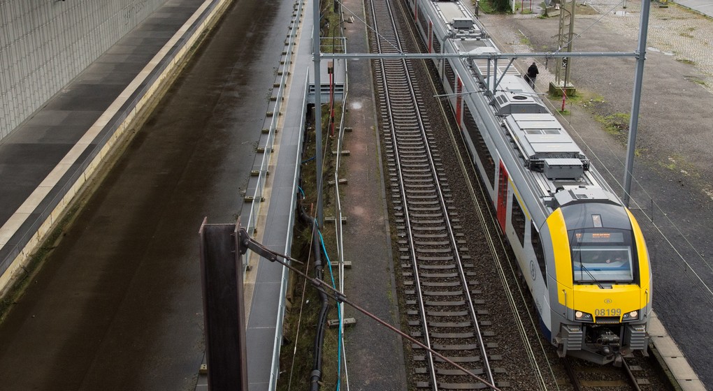 RER SNCB Train - Genval - Belga Benoit Doppagne