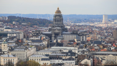 Le nombre de nouveaux prêts logement chute moins vite à Bruxelles que dans le reste du pays