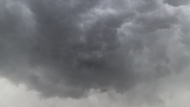 Météo : Les nuages et la pluie prolongent leur séjour