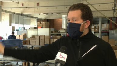 Coronavirus : Travie et des bénévoles au travail pour produire jusqu’à 100 000 masques