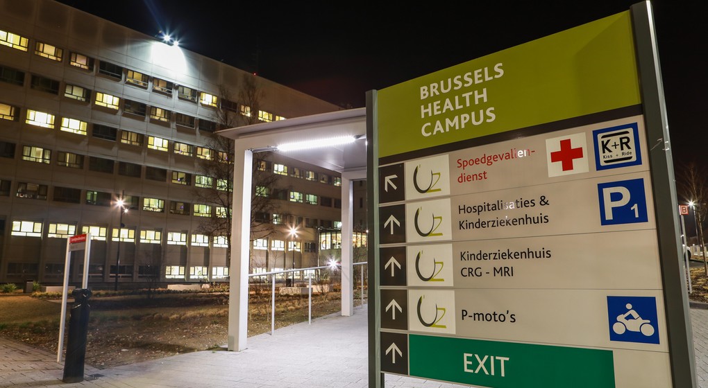 UZ Brussel - Panneau Brussels Health Campus - Belga Paul-Henri Verlooy