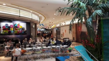 Terrasse de la brasserie Couleur Café : la juge demande “une solution conciliée” entre le restaurant et la galerie