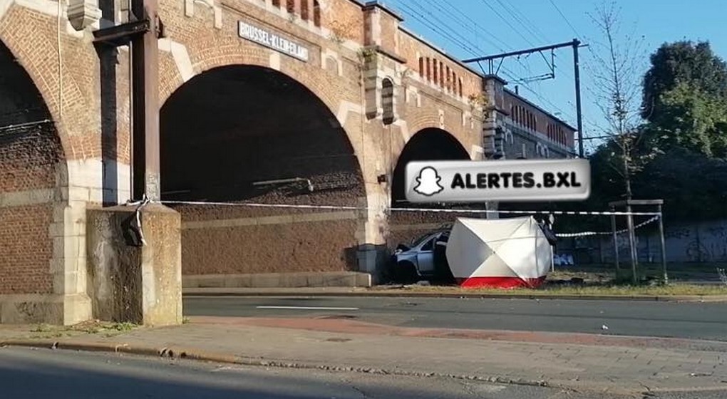 Accident mortel Pont Rue des Deux Gares Anderlecht - Facebook Alertes Contrôles de Police