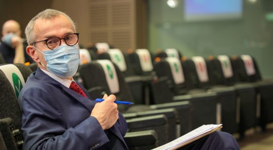 Frank Vandenbroucke Ministre fédéral de la Santé avec Masque - Belga Pool Olivier Matthys