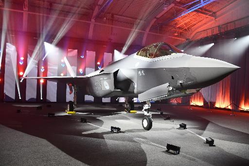 Le Danemark Recoit Mercredi Son Premier Chasseur Furtif F 35 Bx1