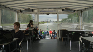 Canal de Bruxelles : le Waterbus navigue à nouveau