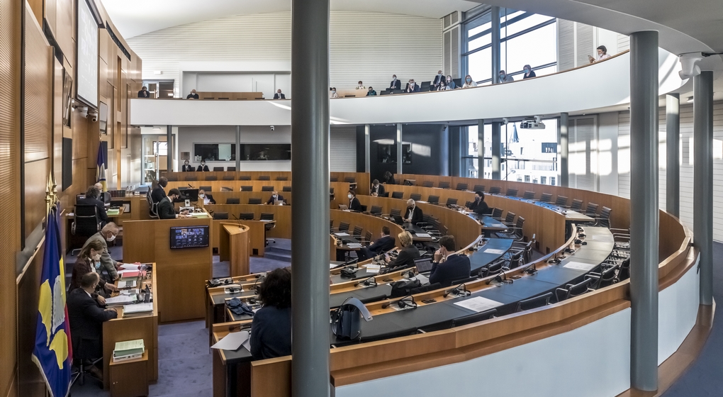 Parlement bruxellois Covid-19 Vide - Belga Hatim Kaghat