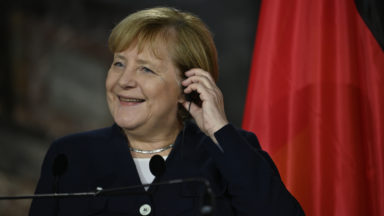Angela Merkel reçoit du roi Philippe la plus haute distinction honorifique belge