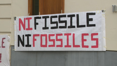 Des activistes ont occupé le siège d’Ecolo-Groen pour dénoncer les futures centrales au gaz