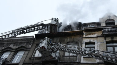 Saint-Gilles : un immeuble déclaré inhabitable en raison d’un incendie