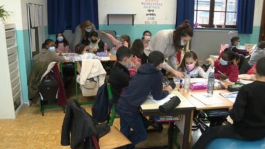 Enseignement primaire néerlandophone : près de 3.000 enfants n’ont toujours pas d’école à Bruxelles