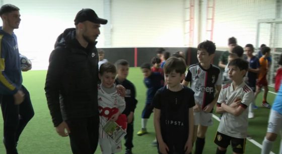 Teddy Teuma Rencontre Jeunes Footballeurs Diegem - Capture BX1
