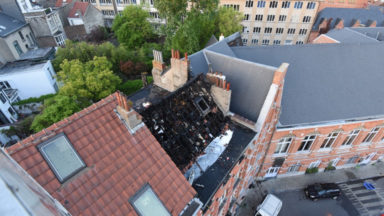 Etterbeek : une personne décède dans l’incendie d’une maison