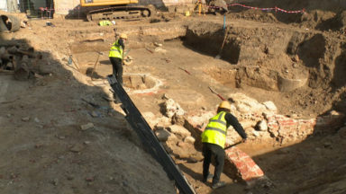 Avant la construction du musée du Chat, des archéologues passent le site au peigne fin
