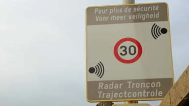 Berchem-Sainte-Agathe : nouveau radar-tronçon sur la chaussée de Gand