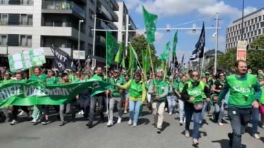Entre 4 400 et 6 000 travailleurs du non marchand manifestent à Bruxelles