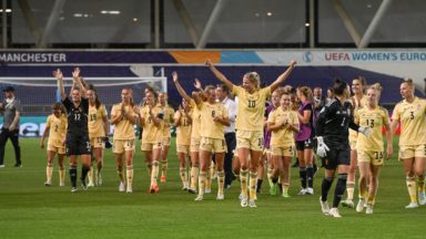 Football : les Red Flames s’offrent une qualification historique en quarts de finale de l’Euro féminin