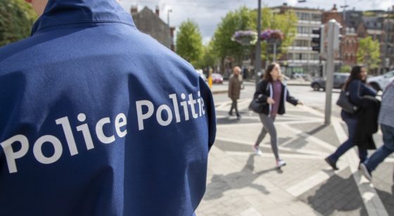 Policier Contrôle de Police Berchem-Sainte-Agathe - Belga Nicolas Maeterlinck