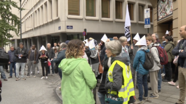 Mobilisation devant le parlement bruxellois pour un plafonnement de l’indexation des loyers à 2%