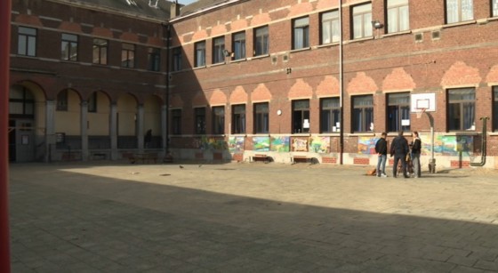 Cour de récréation école Athénée Royal Bruxelles II Laeken - BX1