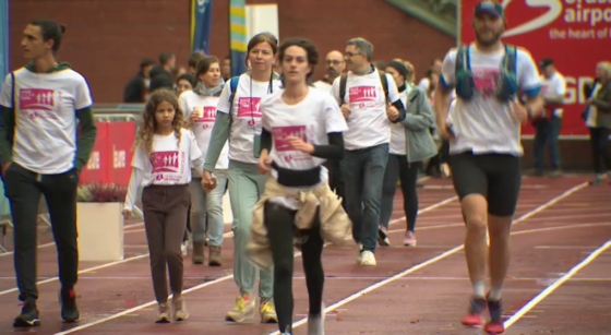 1700 personnes ont couru pourrace for the cure - Photo : BX1