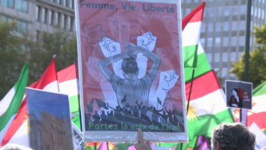 Une manifestation en soutien au mouvement contestataire en Iran défilait à Bruxelles
