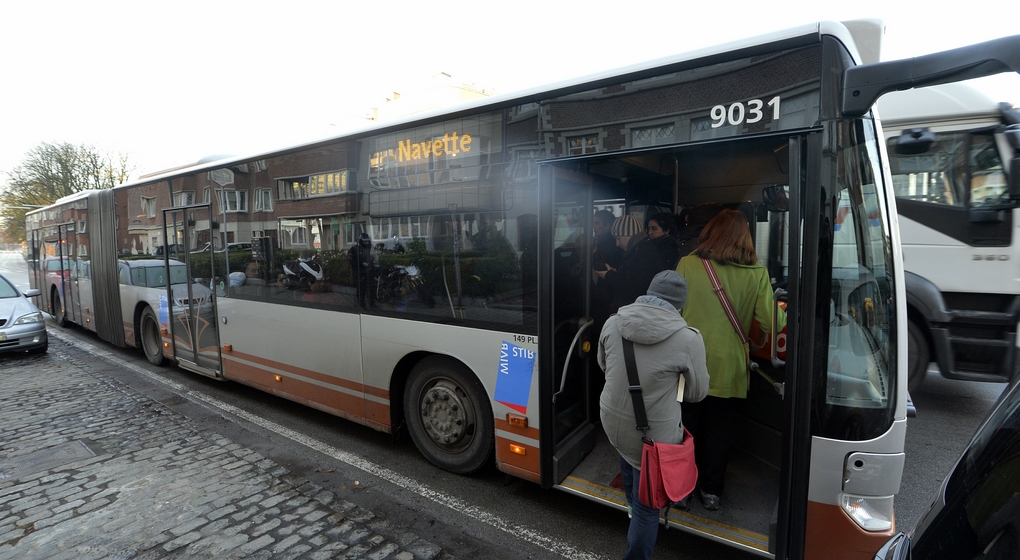 Navette Bus Stib - Belga Eric Lalmand