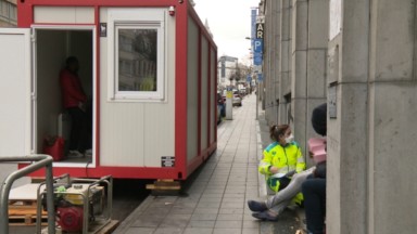 La Croix-Rouge ouvre une clinique mobile d’urgence à la rue des Palais