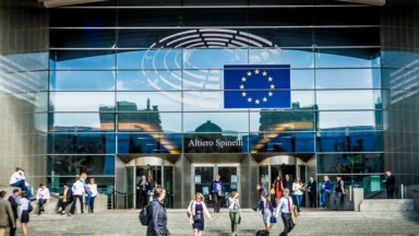 Coup d’envoi pour les élections européennes avec l’ouvertures des bureaux de vote aux Pays-Bas