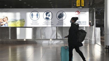 Covid-19 : un test obligatoire pour les passagers des vols directs depuis la Chine dès dimanche