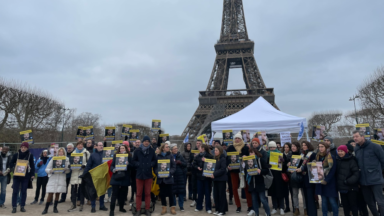 Olivier Vandecasteele : un rassemblement devant la Tour Eiffel pour réclamer sa libération