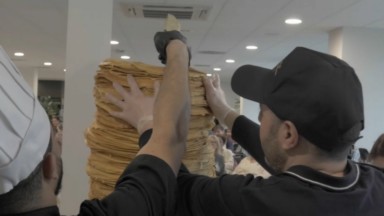 Laeken : la maison de repos Saphir bat le record du monde de la plus haute pile de crêpes