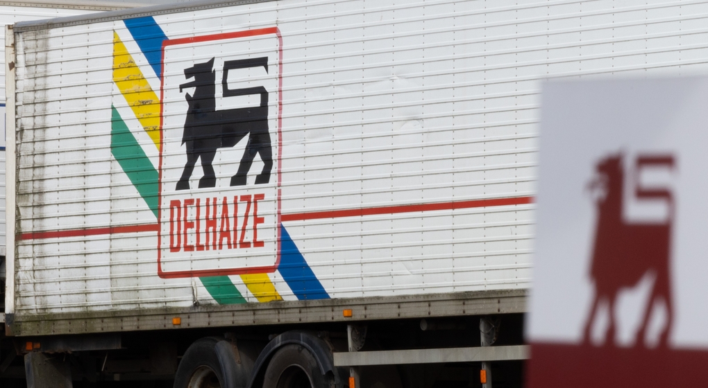 Delhaize Camion Centre de Distribution Livraison - Belga Benoit Doppagne