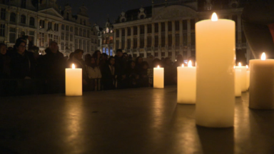 La Grand-Place s’est éteinte ce samedi pendant une heure pour l’annuelle Earth Hour