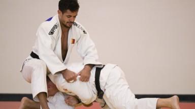 Mondiaux de judo : Sami Chouchi éliminé au 3e tour après une blessure
