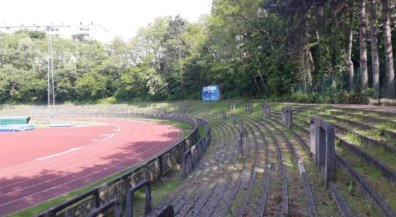 Stade Bertelson Piste Athlétisme Forest - Skope Commune de Forest